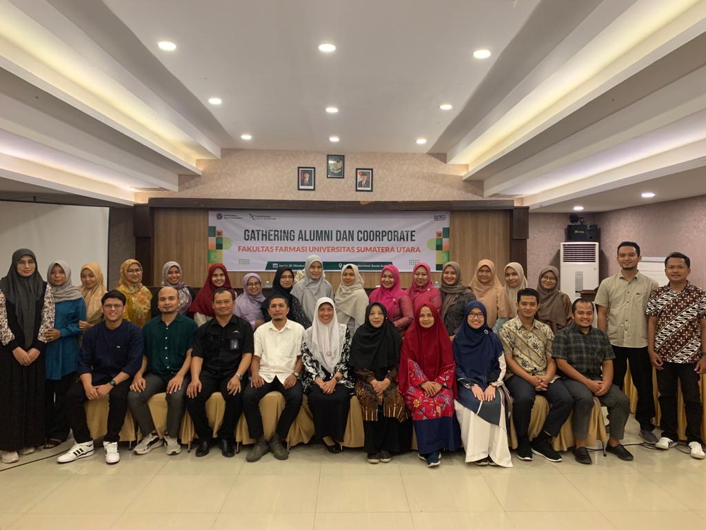 GATHERING ALUMNI DAN COORPORATE FAKULTAS FARMASI USU DI BANDA ACEH